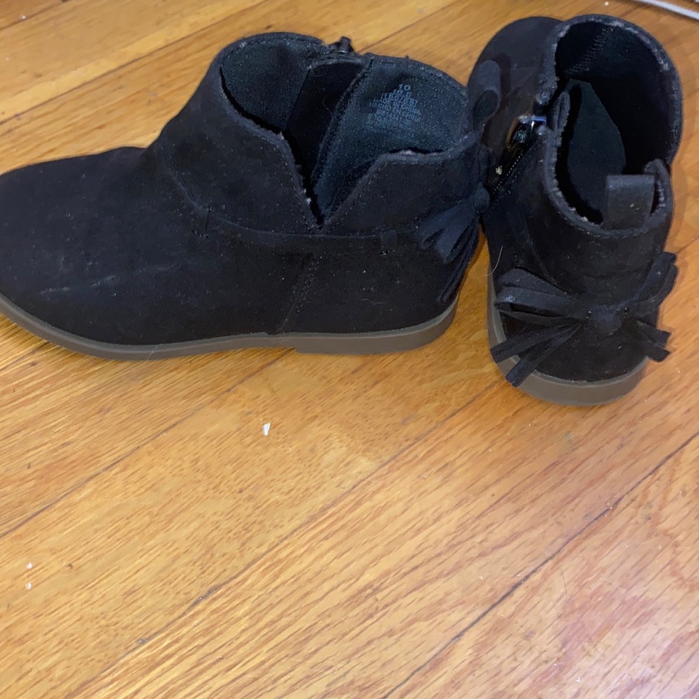 Black boots